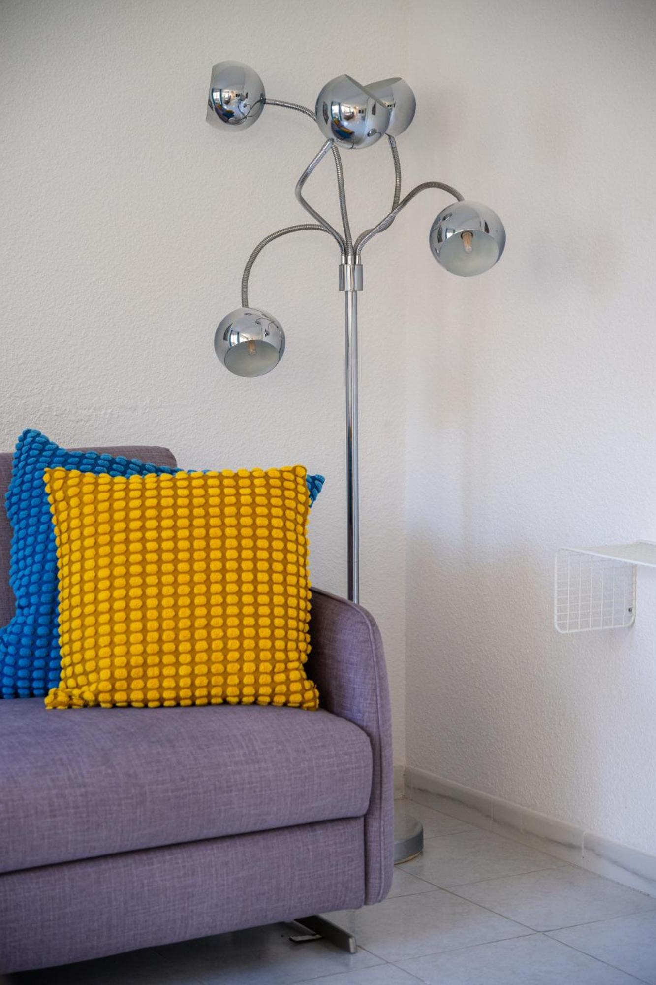 "Charmant Studio" Plein Centre, Calme, Terrasse Menton Luaran gambar