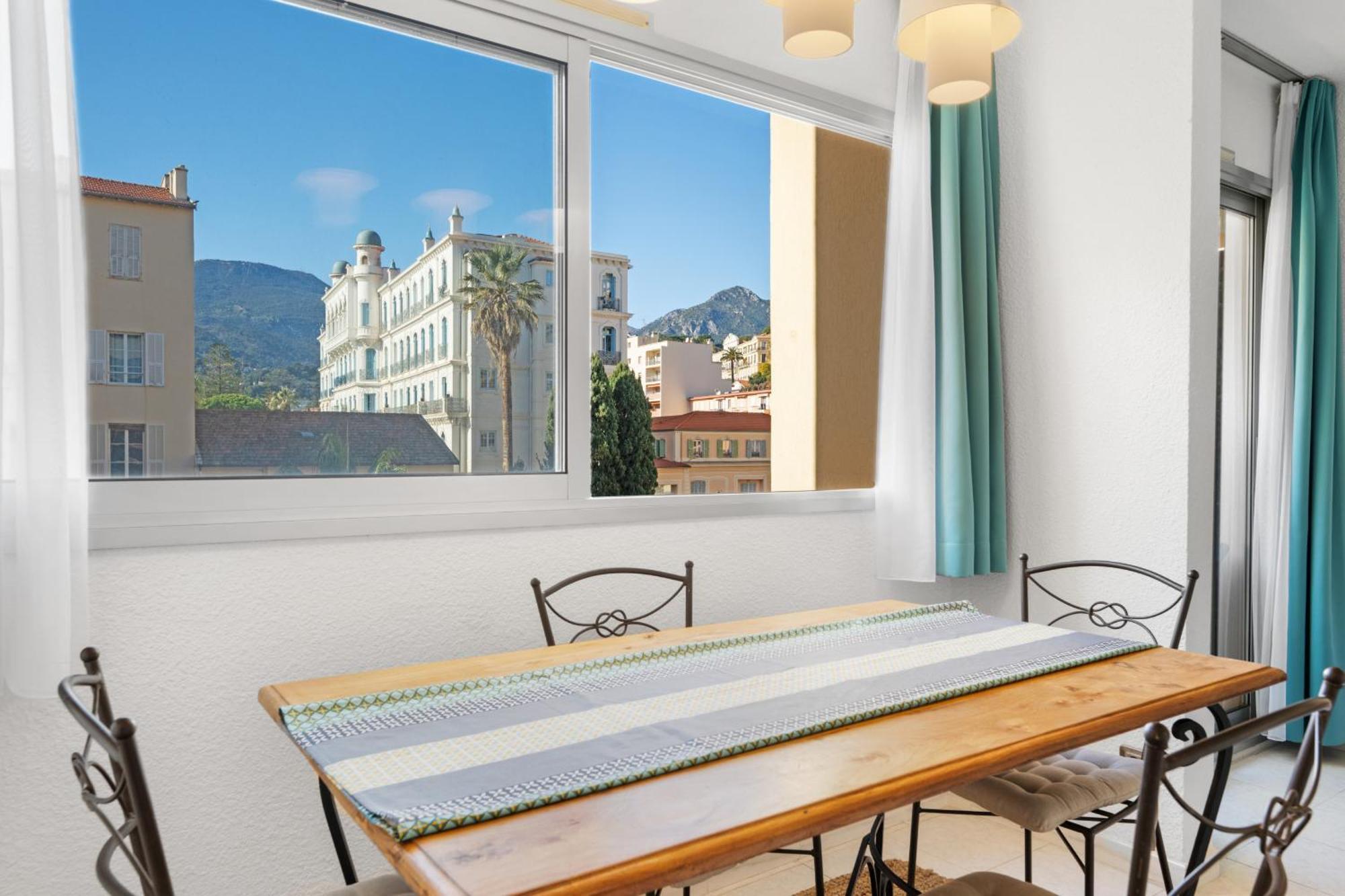 "Charmant Studio" Plein Centre, Calme, Terrasse Menton Luaran gambar